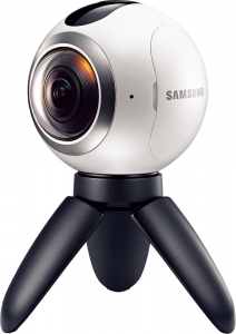 〈360度カメラ〉360度のVR映像をSNSでシェアできる