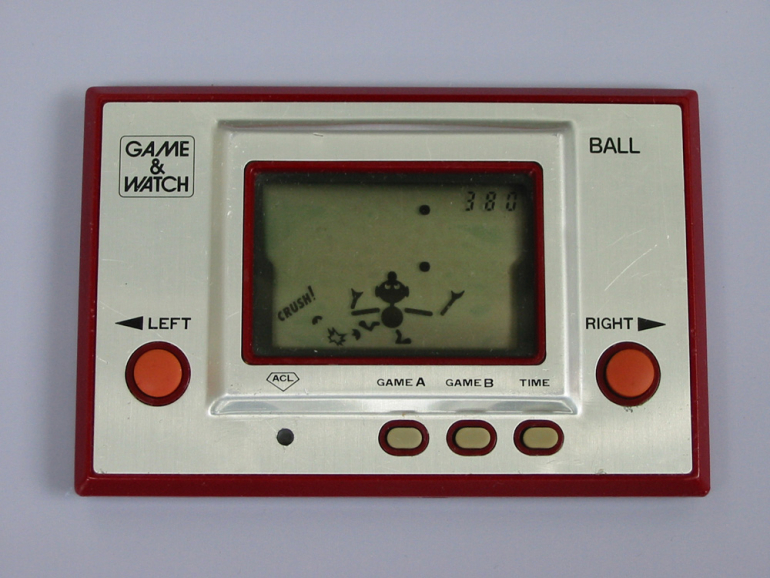 あの頃これが欲しかった 世界初の携帯型ゲーム機 任天堂 ゲーム ウォッチ Dime アットダイム