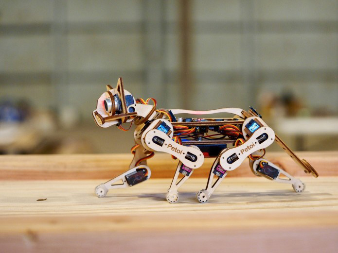 なにこれ、カワイイ！ついに登場した未来の猫型ロボット「Nybble」｜DIME アットダイム