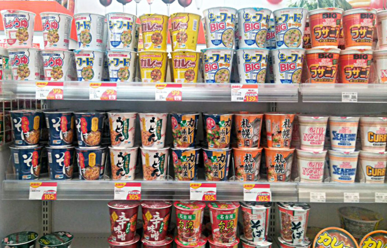 北海道のご当地pbセコマオリジナルカップ麺と日清カップヌードルを徹底比較 Dime アットダイム