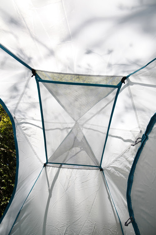 雨 結露 湿度対策も万全 日本の気候に合わせて開発されたsierra Designsのテント Sd Hd2 Sd Hd4 Dime アットダイム