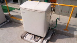 洗濯機を屋外に置く人の必需品 雨水から守り汚れを防ぐ洗濯機カバーの選び方 Dime アットダイム