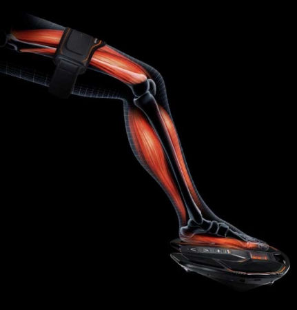 足裏から太ももを効率よく鍛えるsixpadのemsマシン Foot Fit Plus Dime アットダイム