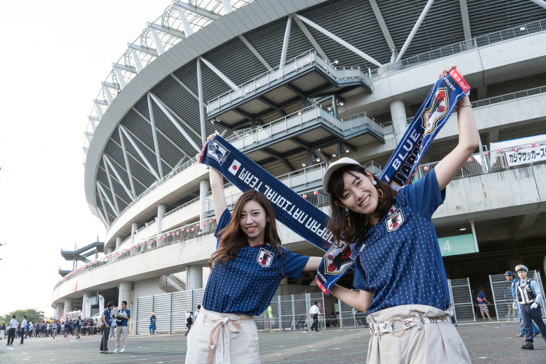 3ページ目 サッカー日本代表戦をスタジアム観戦して感じたテレビでは味わえない3つの醍醐味 Dime アットダイム