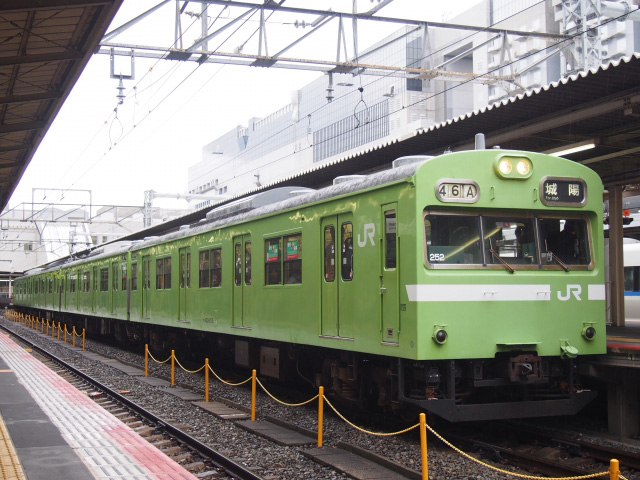かつては山手線や中央線にも採用されたが老朽化で絶滅寸前 日本一たくさん作られた車両 103系通勤電車 Dime アットダイム