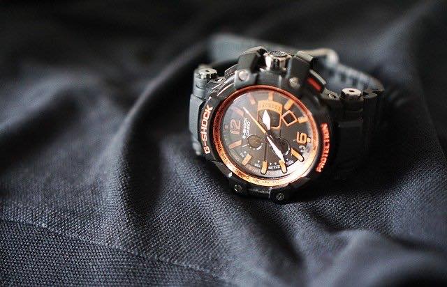 10万円台で購入できる年代別おすすめの腕時計ブランド5選