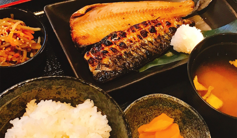 行列に並んででも食べたい 安くておいしい定食が食べられる渋谷の人気店10選 Dime アットダイム
