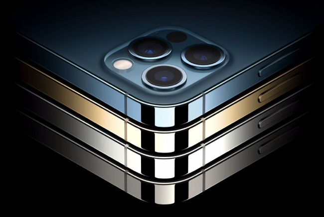 シックな「iPhone 12 Pro」と華やかな「iPhone 12」、カラーで選ぶなら ...