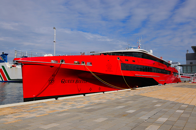 Jrグループが運行する国際高速船があるって知ってた 極上の船旅が味わえる水戸岡デザインの高速船 Queen Beetle Dime アットダイム