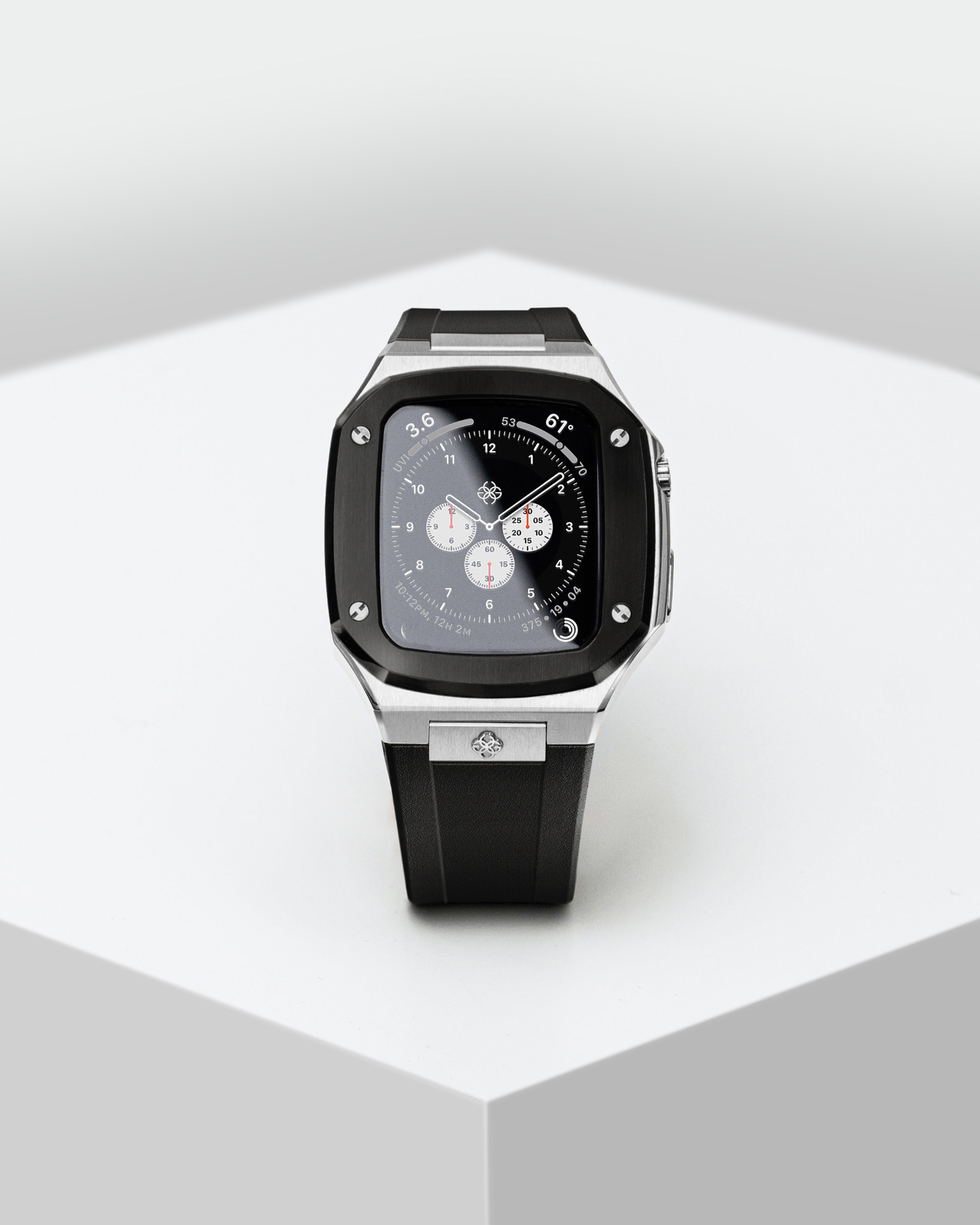Apple Watchが高級腕時計に変身するGOLDEN CONCEPTのラグジュアリー 