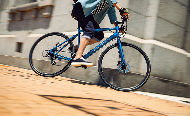 コスパ最高 乗りやすくて見た目もカッコいい自転車通勤におすすめのクロスバイク7選 Dime アットダイム