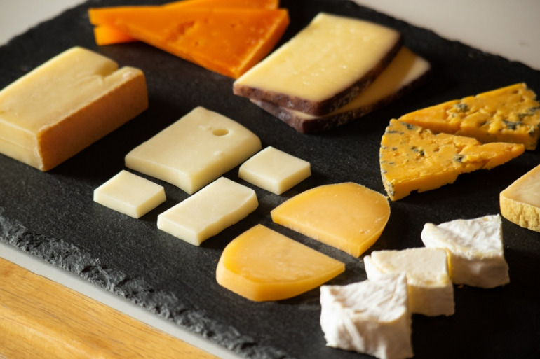 様々な種類のチーズ