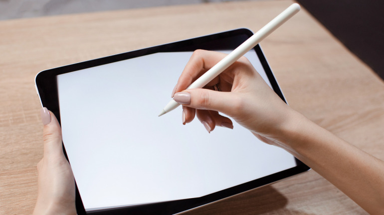 iPadで使えるタッチペン「Apple Pencil」の第1世代と第2世代の違いと