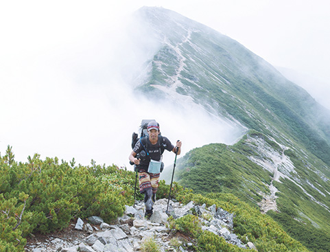 バックパッキング登山