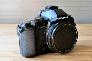 コンデジでサンニッパの夢をかなえる！OLYMPUS『STYLUS 1s』