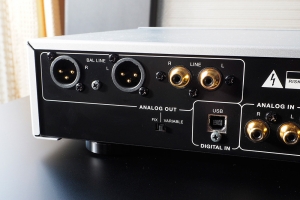 【PC Audio Lab】極上ボリュームが魅力の多機能機、LUXMANのDACプリアンプ『DA-250』