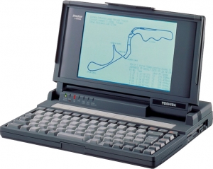 DynaBook J-3100SS（東芝）