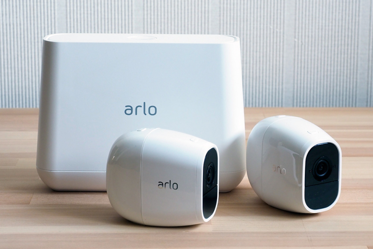 これは便利！ワイヤレス接続で動画をクラウドに自動保存する防犯カメラ「Arlo Pro 2」｜@DIME アットダイム