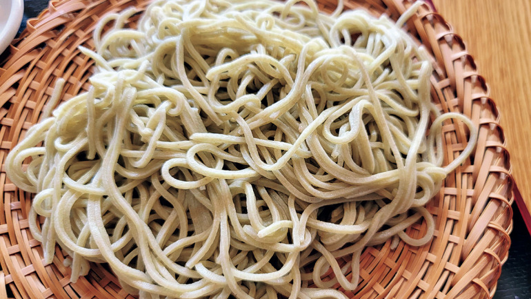 DEEN池森秀一の蕎麦ログ】深耶馬渓の神が打つ大分「仙景望」の十割そば