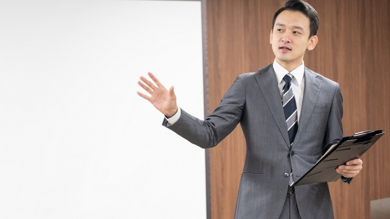 「仰る」と「仰られる」はどちらが正しい敬語?覚えておきたい使い方と言い換え表現|@DIME アットダイム