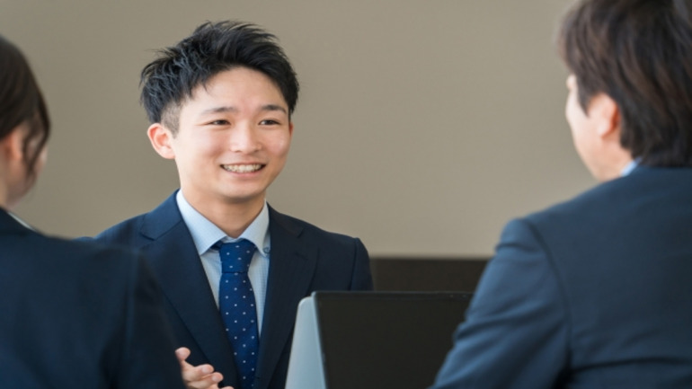 ビジネスシーンでもよく聞く「打診」とは？意外と知らない言葉の意味と正しい使い方｜@DIME アットダイム