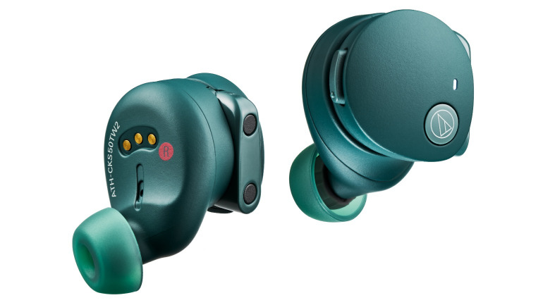 audio technica SOLID BASS 完全ワイヤレスイヤホン ATH-CKS30TW+｜イヤホン：完全ワイヤレス SOLID BASS｜株式会社