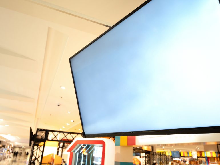 商業施設のデジタルサイネージ