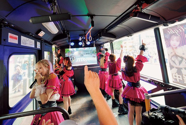 バス × ライブ