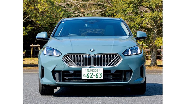 BMW『120』