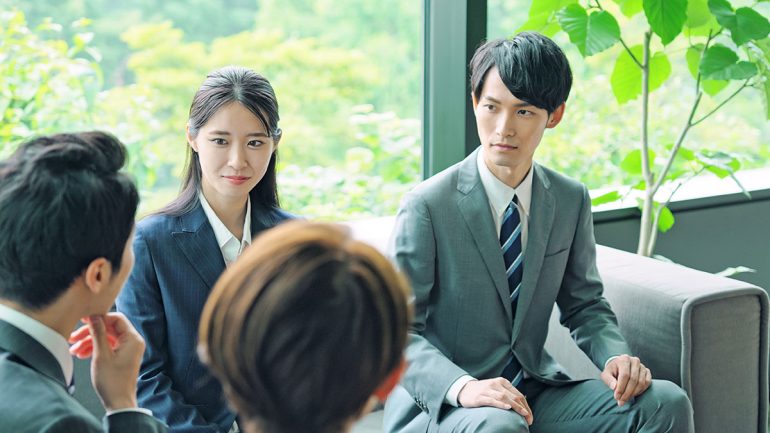 初対面の相手と緊張せず話す方法は?|@DIME アットダイム