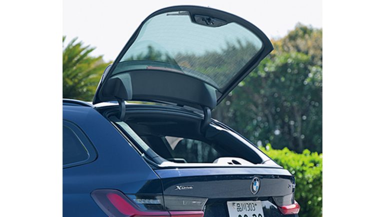 BMW『320d xDriveツーリング』