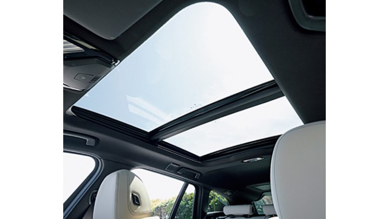 BMW『320d xDriveツーリング』
