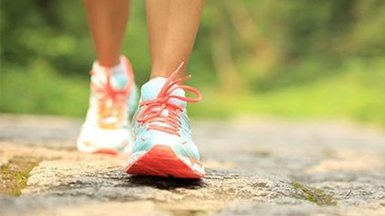 「1日1万歩」は過剰？ 健康に良い効果を得るのに必要な歩数は実は7000歩程度！最新研究が明らかに