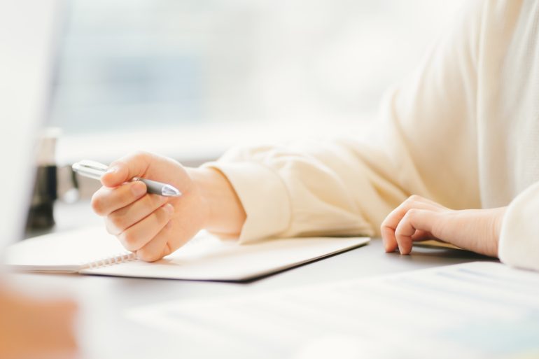 ノートに書き留める