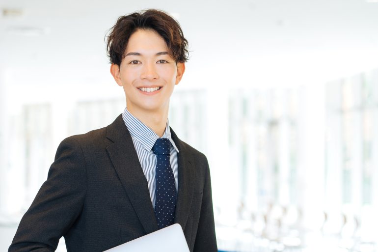 若いビジネスパーソン