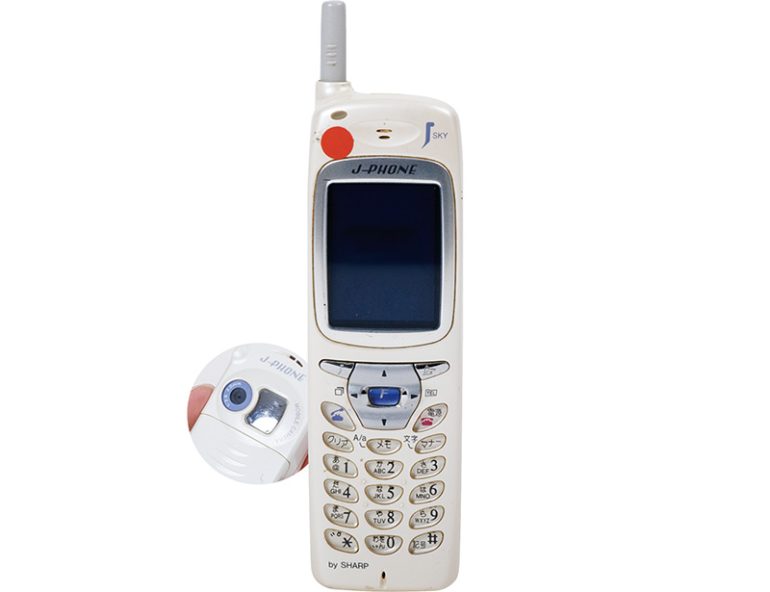 J-フォン『J-SH04』