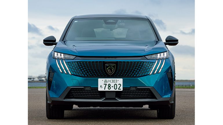 プジョー『3008』