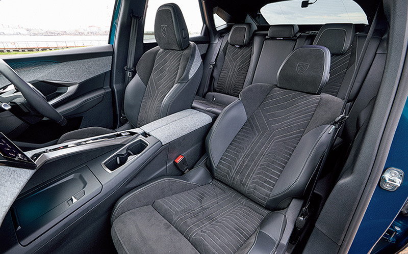 プジョー『3008』