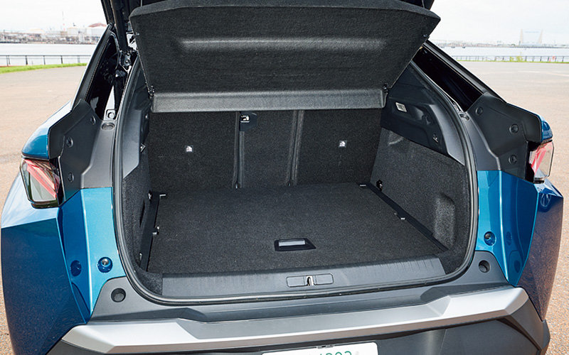 プジョー『3008』