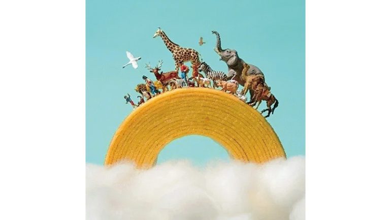 MINIATURE LIFE展 ─田中達也 見立ての世界─