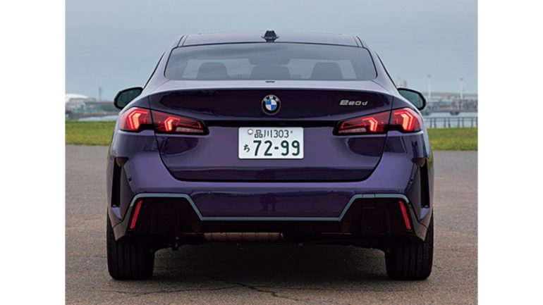 BMW『220d グラン クーペ』