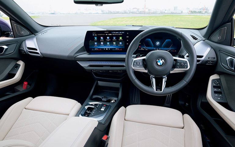 BMW『220d グラン クーペ』