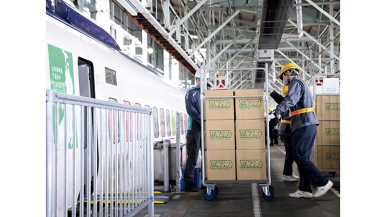 荷物専用新幹線