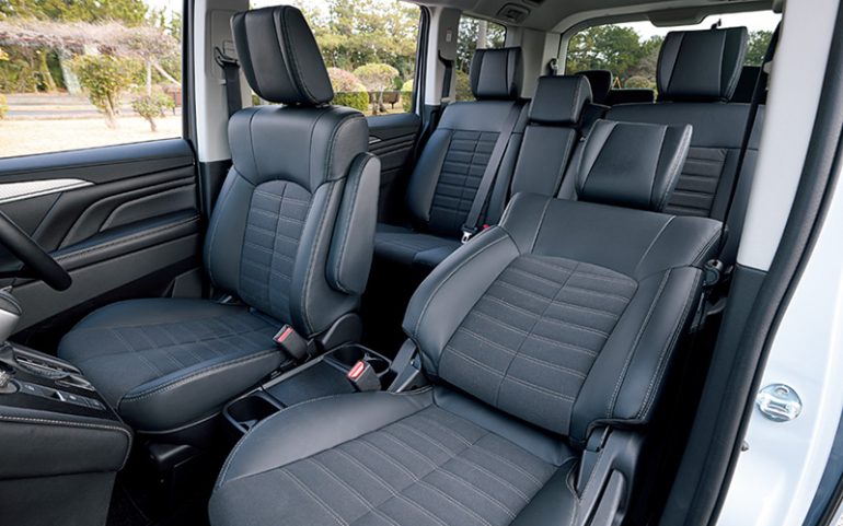 三菱『デリカD：5』