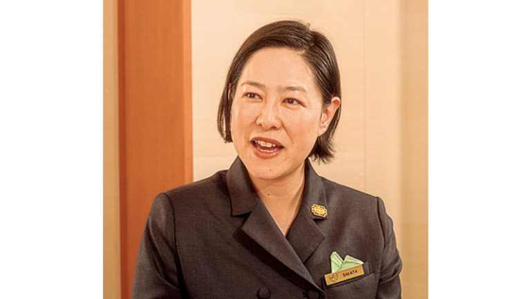 坂田玲子総支配人