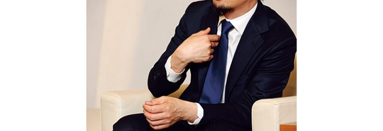 峰 不二夫
