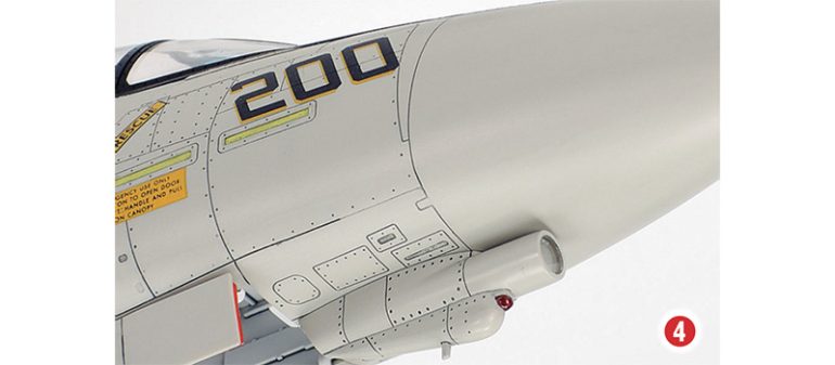 タミヤ『1/48 グラマン F-14A トムキャット(後期型)発艦セット』
